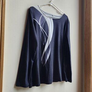 Amazon Abstract Long Sleeve Scoop Neck Jersey Size Large